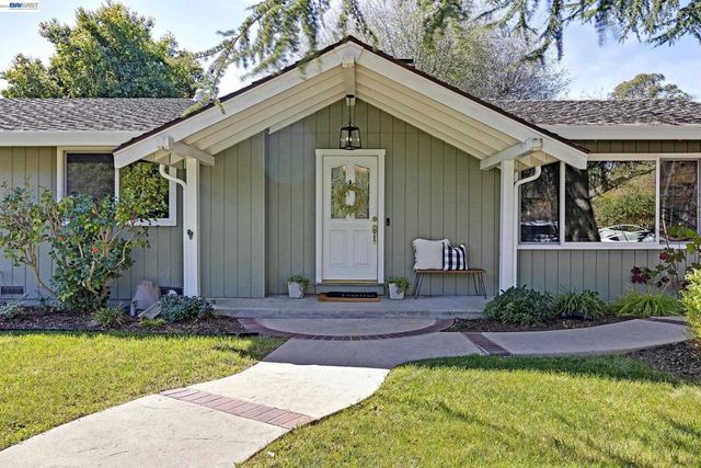 607 607 Brookside Dr, Danville, CA 94526