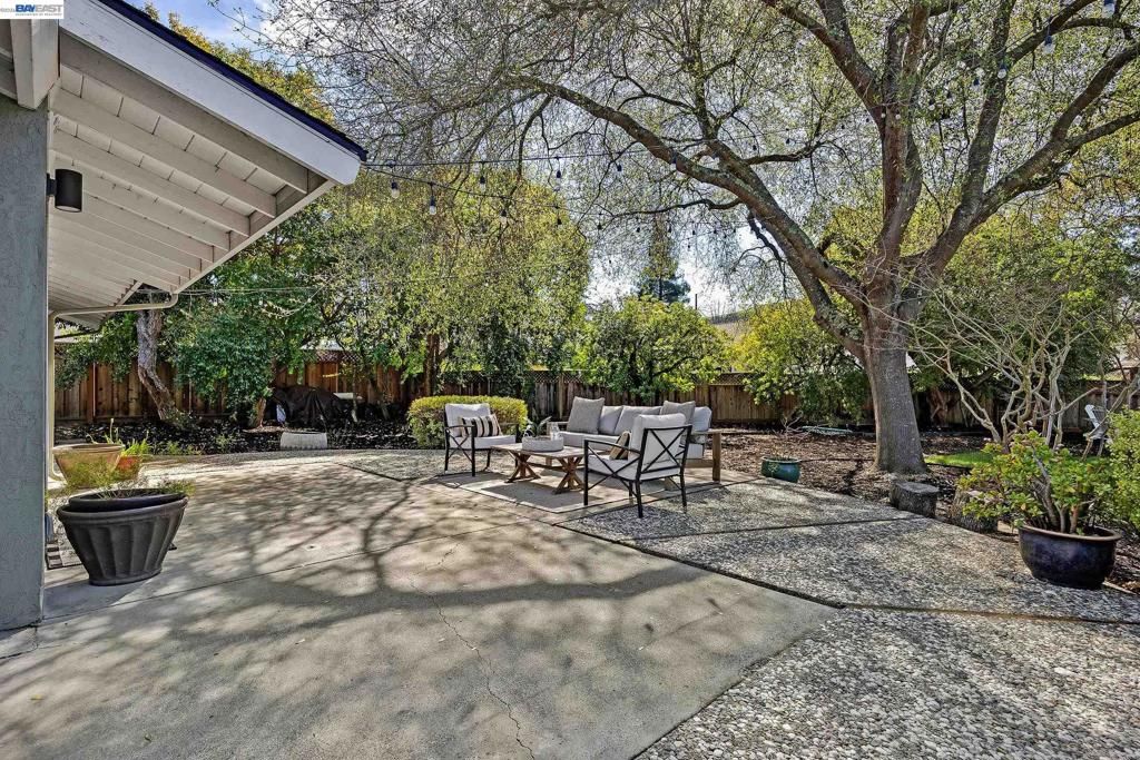 Image 39 of property listing at 607 607 Brookside Dr, Danville, CA 94526