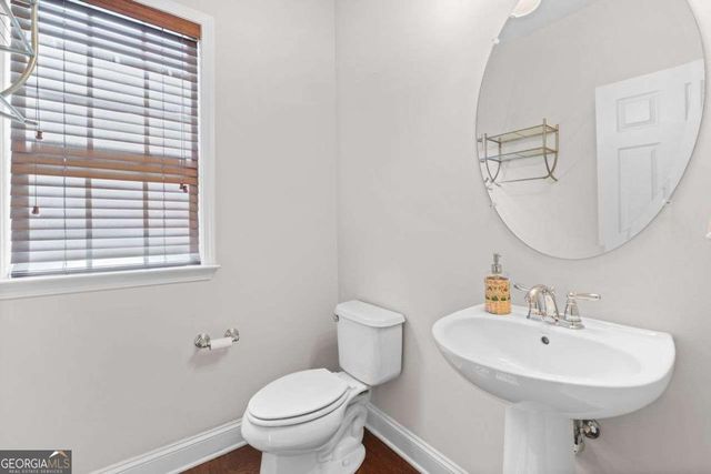 1034 East Paces Chas NE, Atlanta, GA 30326
