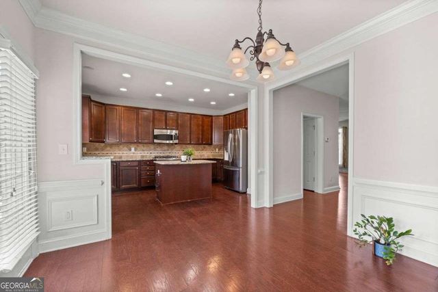 1034 East Paces Chas NE, Atlanta, GA 30326