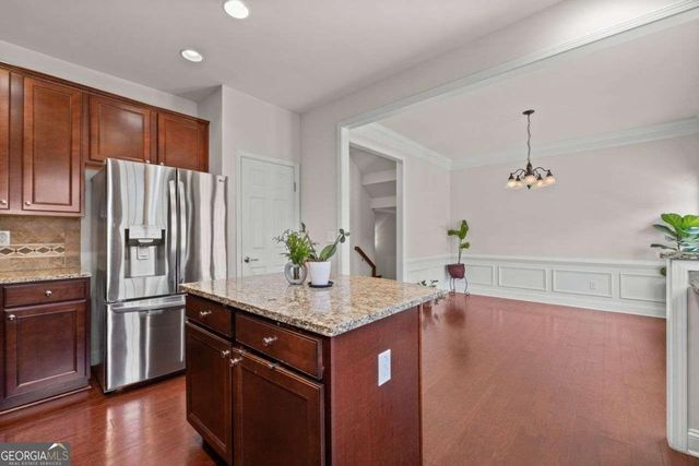 1034 East Paces Chas NE, Atlanta, GA 30326