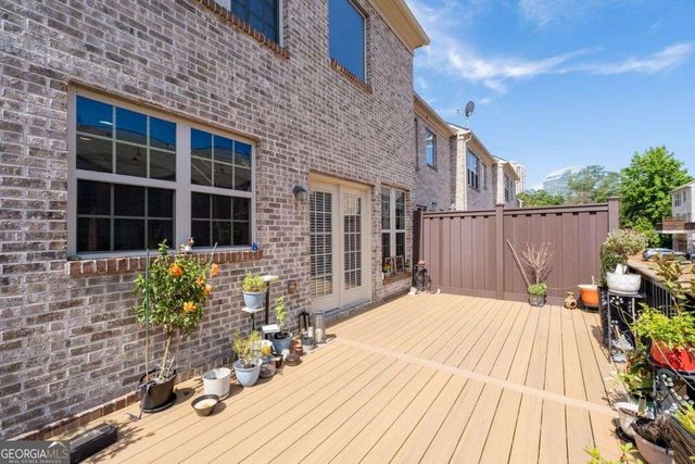 1034 East Paces Chas NE, Atlanta, GA 30326