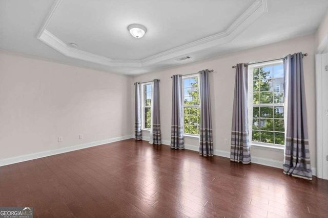 1034 East Paces Chas NE, Atlanta, GA 30326