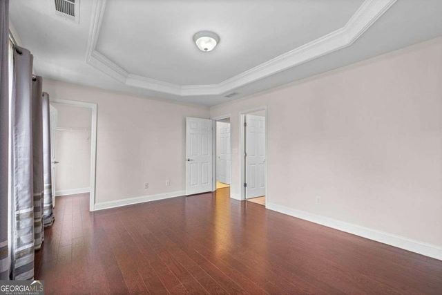 1034 East Paces Chas NE, Atlanta, GA 30326
