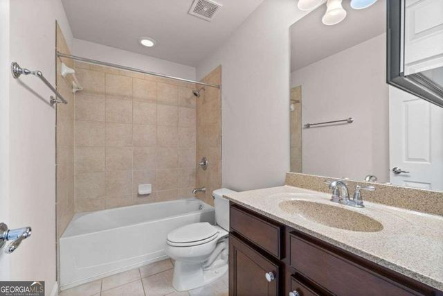 1034 East Paces Chas NE, Atlanta, GA 30326