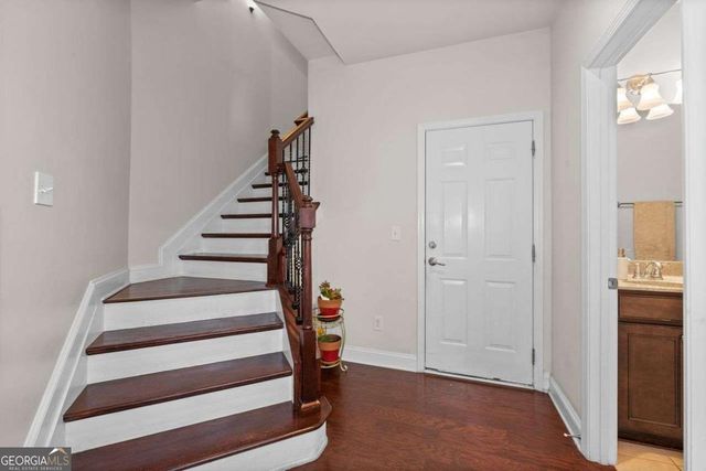 1034 East Paces Chas NE, Atlanta, GA 30326