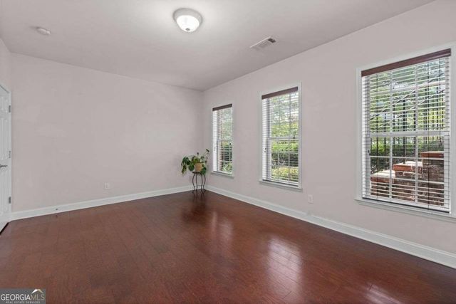 1034 East Paces Chas NE, Atlanta, GA 30326