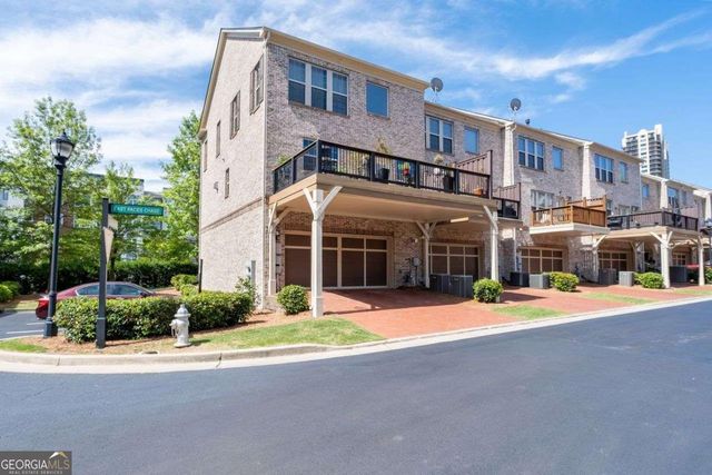 1034 East Paces Chas NE, Atlanta, GA 30326