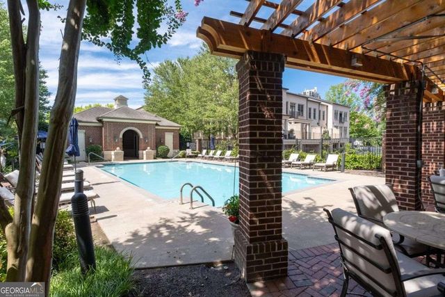 1034 East Paces Chas NE, Atlanta, GA 30326