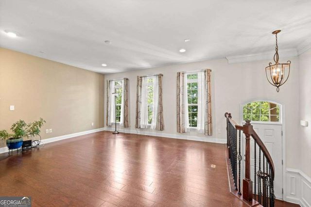 1034 East Paces Chas NE, Atlanta, GA 30326