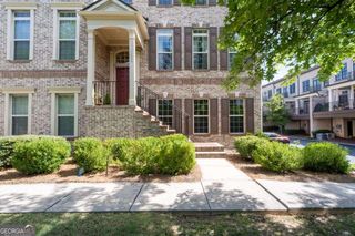 1034 East Paces Chas NE, Atlanta, GA 30326