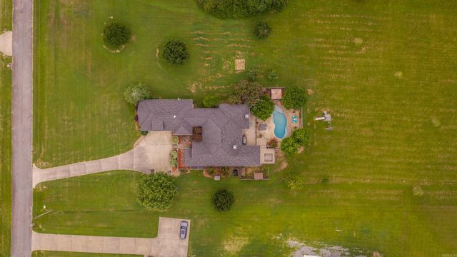 36 Valley Meadows Drive, Greenbrier, AR 72058