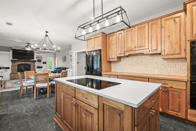 36 Valley Meadows Drive, Greenbrier, AR 72058
