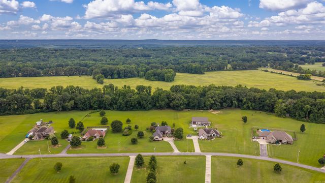 36 Valley Meadows Drive, Greenbrier, AR 72058