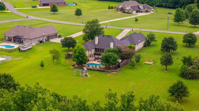 36 Valley Meadows Drive, Greenbrier, AR 72058