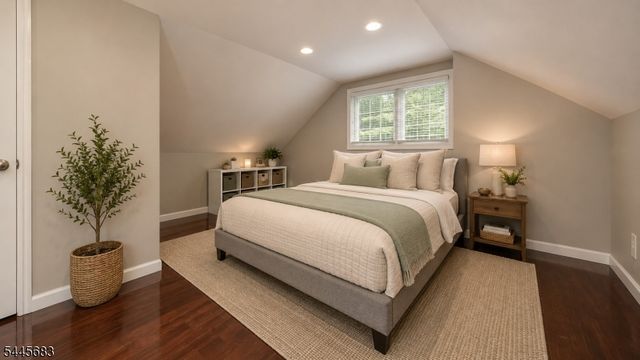 28 Ferndale Rd, Wayne Twp., NJ 07470