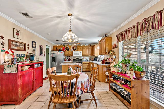 6120 Glenwood Drive, Reno, TX 75462