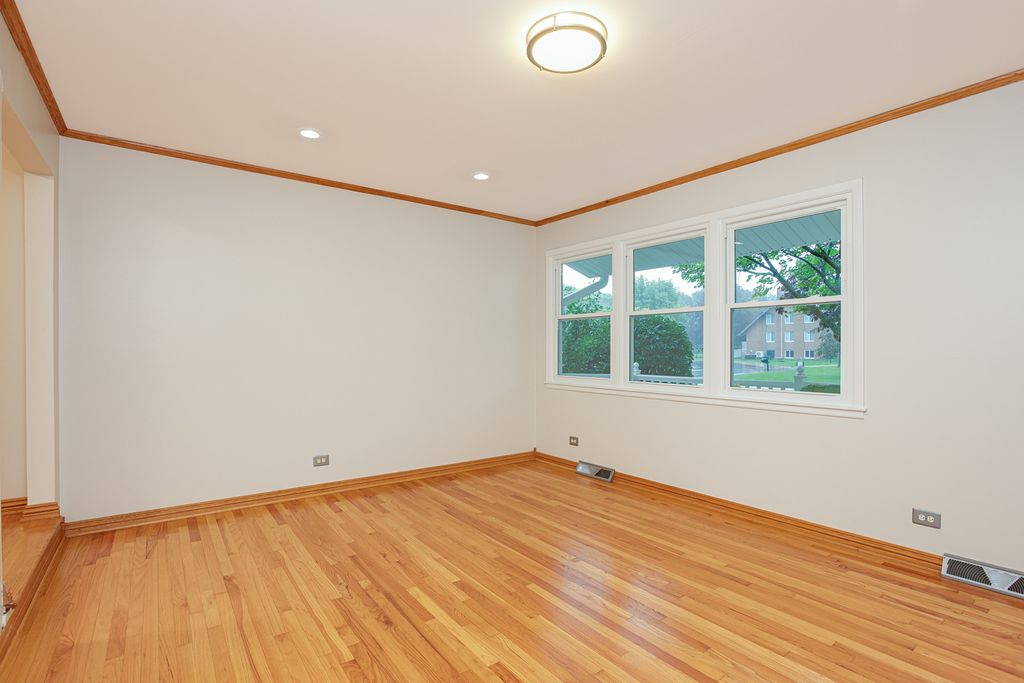 0S364 Jefferson Street, Winfield, IL 60190 — photo 3