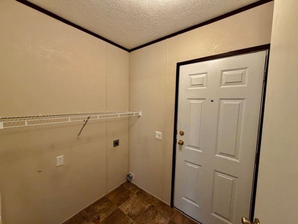 1104 E 8th STREET, Laurel, MT 59044 photo 12