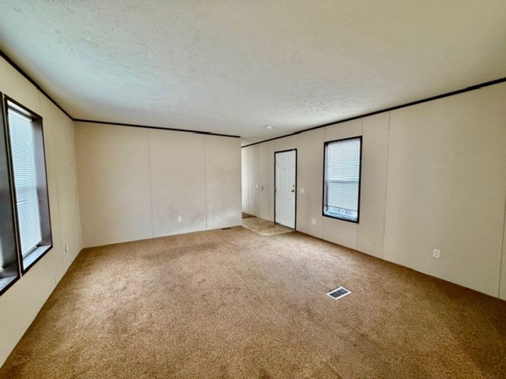 1104 E 8th STREET, Laurel, MT 59044 photo 16