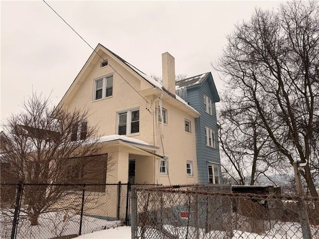 322 N Fairmount St, Garfield, PA 15206