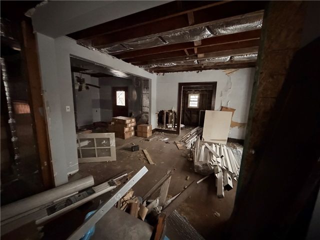 322 N Fairmount St, Garfield, PA 15206