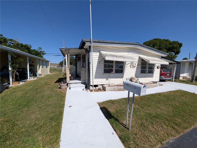 980 7TH STREET NW 55, Largo, FL 33770