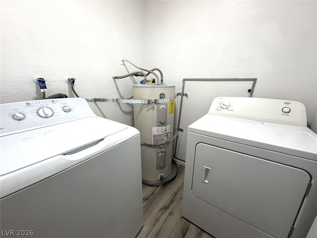 2724 Aarondavid Drive D, Las Vegas, NV 89121