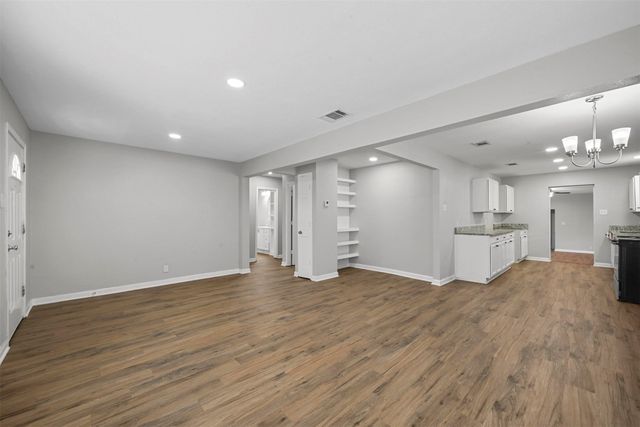 516 N Burdette Avenue, Sherman, TX 75090