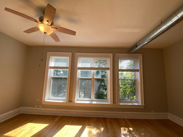 2719 N Pine Grove Avenue 301, Chicago, IL 60614