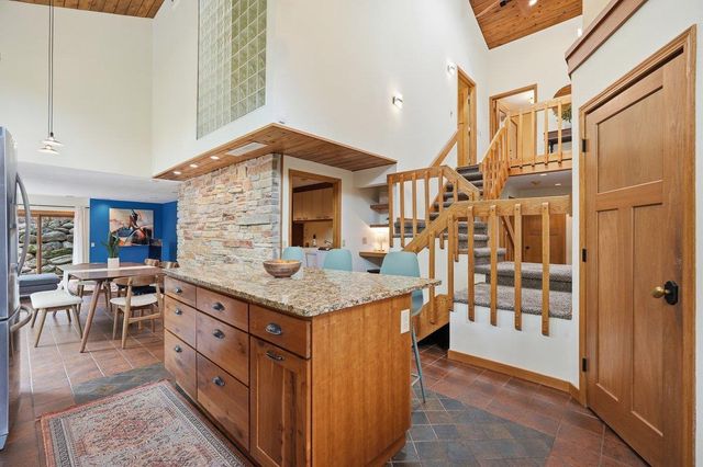 6805 Harvest Hill Road, Madison, WI 53717