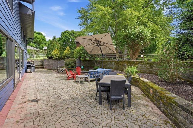 6805 Harvest Hill Road, Madison, WI 53717