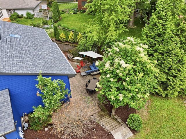 6805 Harvest Hill Road, Madison, WI 53717