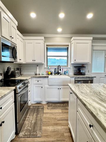 27 Remington Lane, Ward, AR 72176