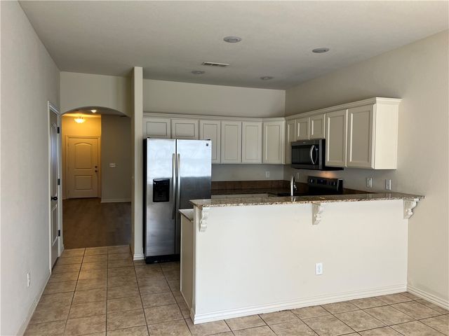 930 Kensington Drive, Centerton, AR 72719