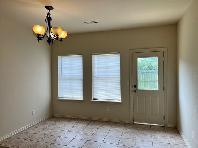 930 Kensington Drive, Centerton, AR 72719