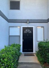613 Ridgeline Drive, Hurst, TX 76053