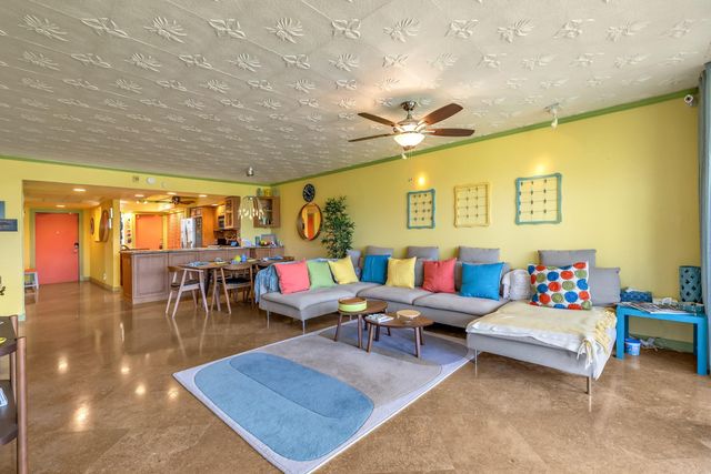 3001 S Palm Aire Drive 105, Pompano Beach, FL 33069