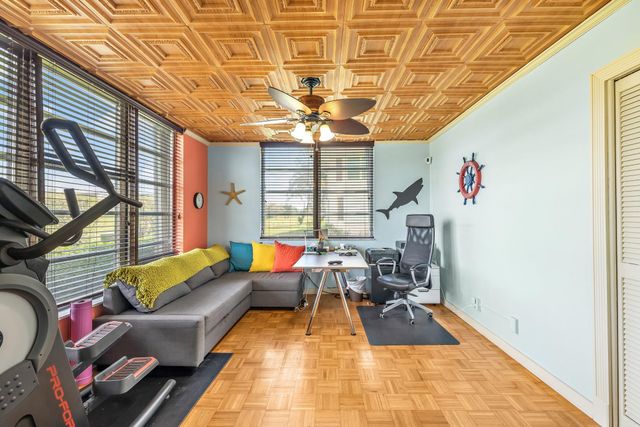 3001 S Palm Aire Drive 105, Pompano Beach, FL 33069