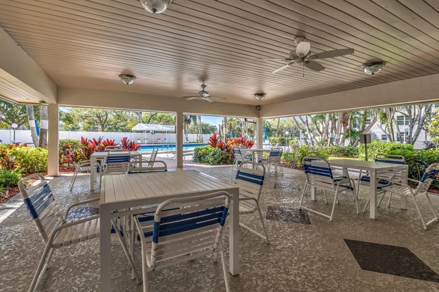 3001 S Palm Aire Drive 105, Pompano Beach, FL 33069