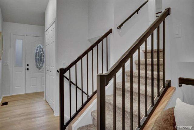 1365 Thistelridge, Holly Township, MI 48442