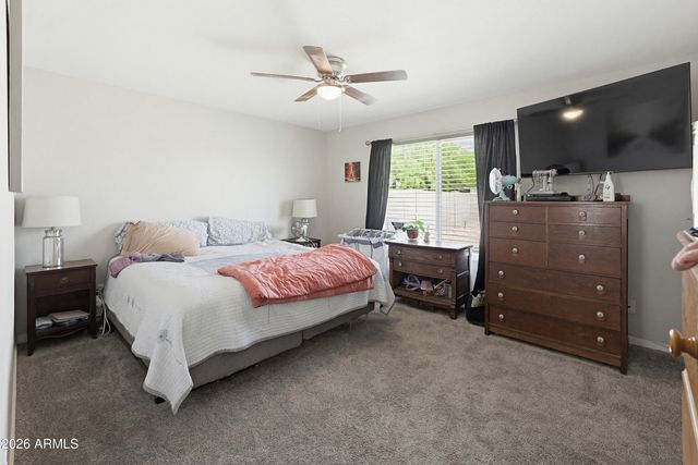 2520 E LIBBY Street, Phoenix, AZ 85032