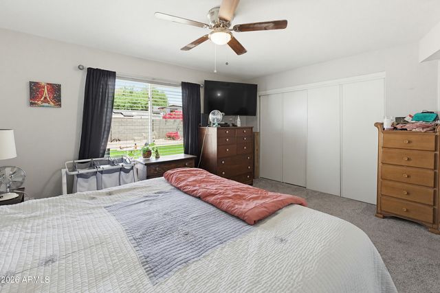 2520 E LIBBY Street, Phoenix, AZ 85032