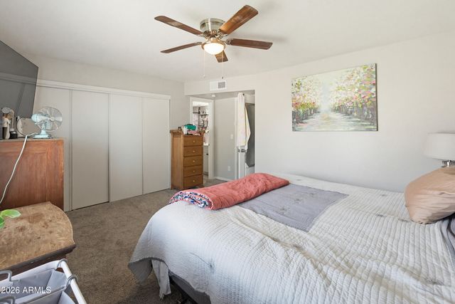 2520 E LIBBY Street, Phoenix, AZ 85032