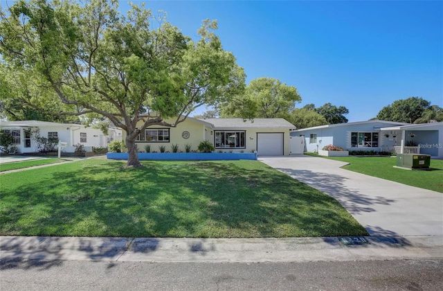 5428 7TH AVENUE N, St Petersburg, FL 33710