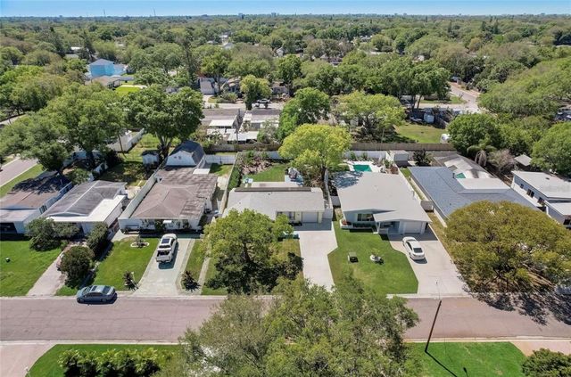 5428 7TH AVENUE N, St Petersburg, FL 33710