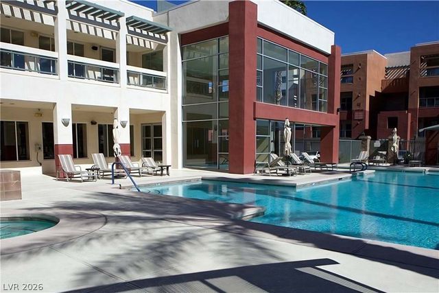 43 East Agate Avenue 302, Las Vegas, NV 89123