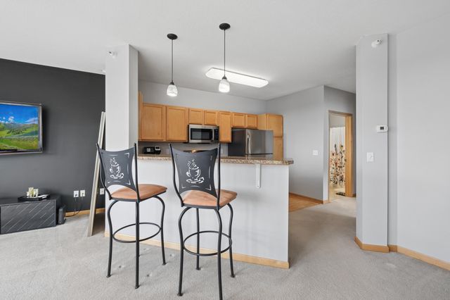 7601 Aldrich Avenue S 401, Richfield, MN 55423