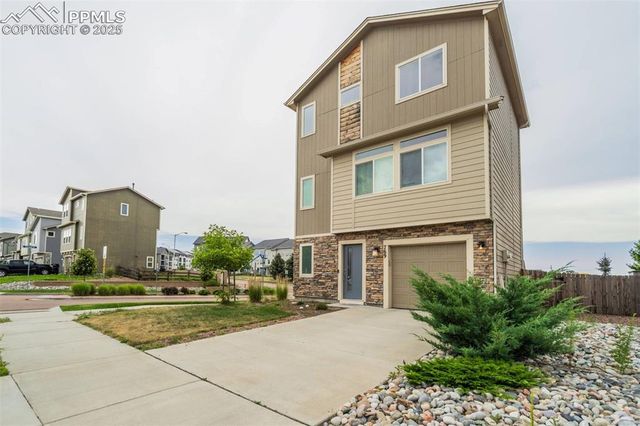 769 Grissom Drive, Colorado Springs, CO 80915