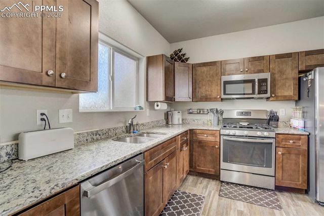 769 Grissom Drive, Colorado Springs, CO 80915